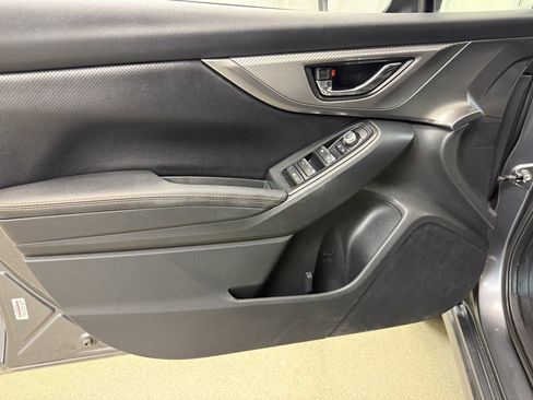 Used 2021 Subaru Crosstrek 2.5i Limited w/ Popular Package #4 image 12