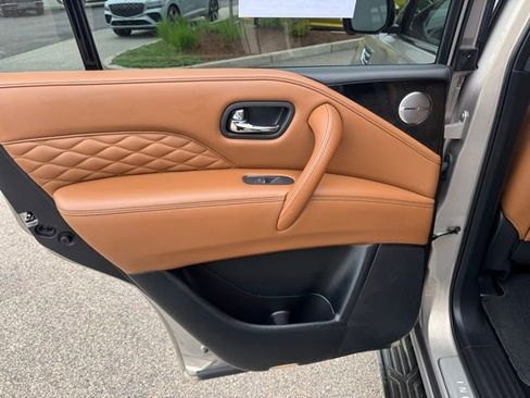 Used 2022 INFINITI QX80 Sensory w/ Cargo Package AWD/4WD image 45