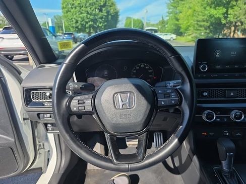 Used 2024 Honda Civic Sport image 13