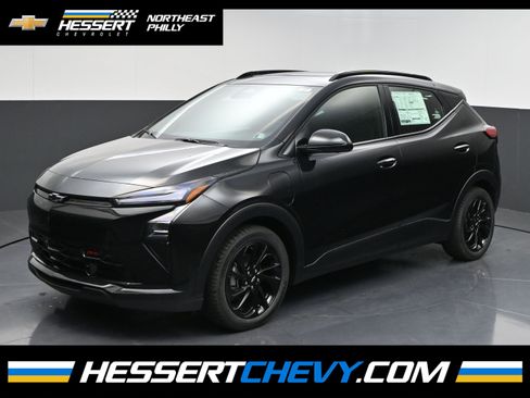 New 2027 Chevrolet Bolt RS w/ Technology Package FWD image 1
