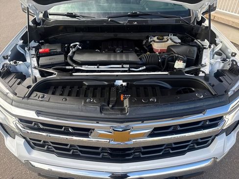 Used 2023 Chevrolet Silverado 1500 LT image 21