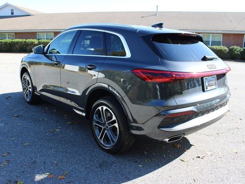 Used 2025 Audi Q5 Premium Plus w/ Premium Plus AWD/4WD image 7