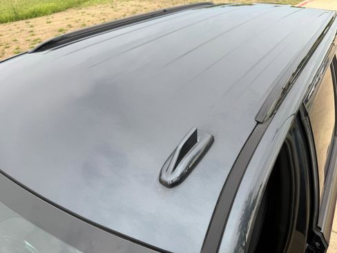 Used 2021 Chevrolet Tahoe Z71 w/ Z71 Off-Road Package image 10