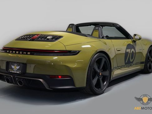 Used 2026 Porsche 911 Carrera 4 GTS image 6