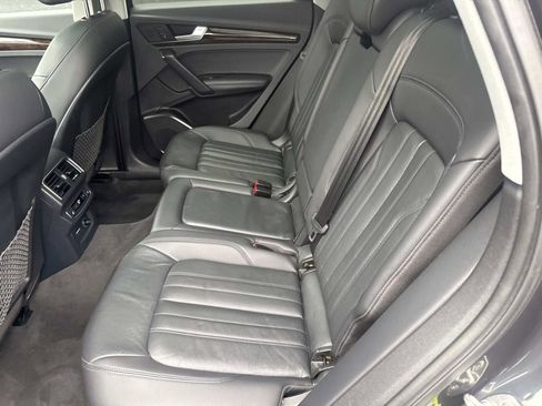 Used 2019 Audi Q5 2.0T Premium Plus w/ Premium Plus Package image 16