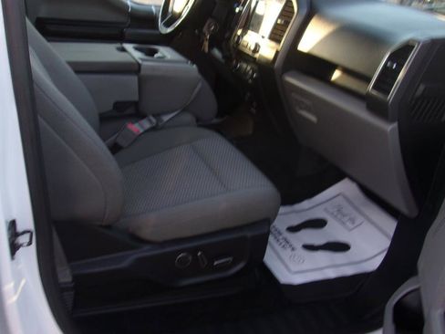 Used 2018 Ford F150 XLT w/ Equipment Group 302A Luxury AWD/4WD image 5
