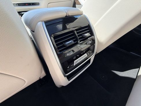 Used 2024 BMW X5 xDrive40i w/ Premium Package AWD/4WD image 23