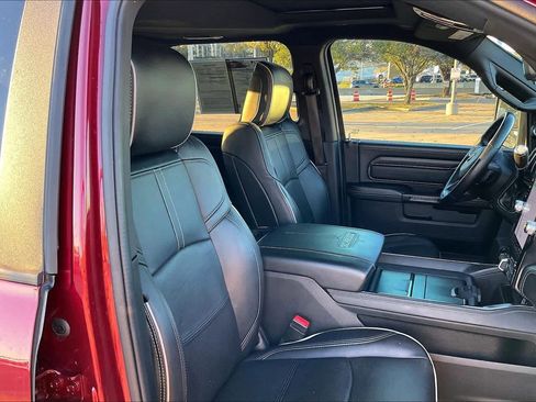 Used 2024 RAM 3500 Limited image 13