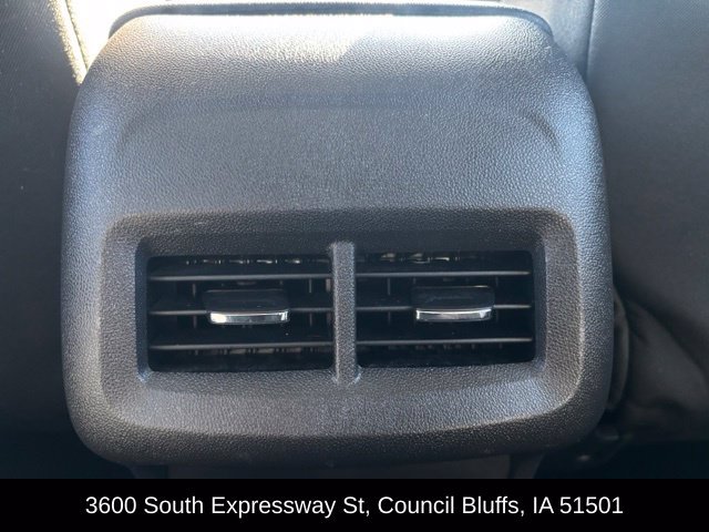 Used 2021 Chevrolet Equinox LS w/ LS Convenience Package AWD/4WD image 43