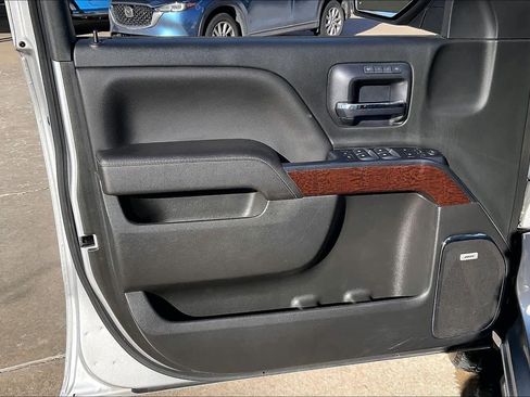 Used 2018 GMC Sierra 1500 SLT w/ SLT Premium Package image 21