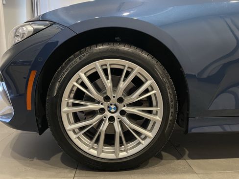 Used 2023 BMW 330i xDrive Sedan w/ Parking Assistance Package AWD/4WD image 7