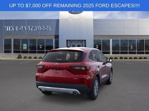 New 2025 Ford Escape Active w/ Tech Pack #1 AWD/4WD image 8