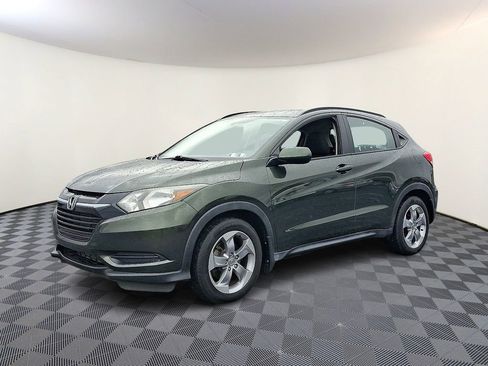 Used 2018 Honda HR-V LX image 6