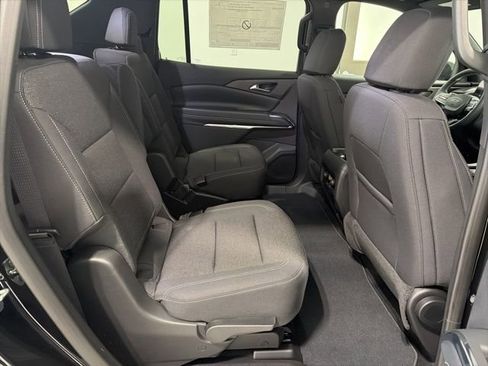 New 2026 Chevrolet Traverse LT w/ Midnight/Sport Edition FWD image 21