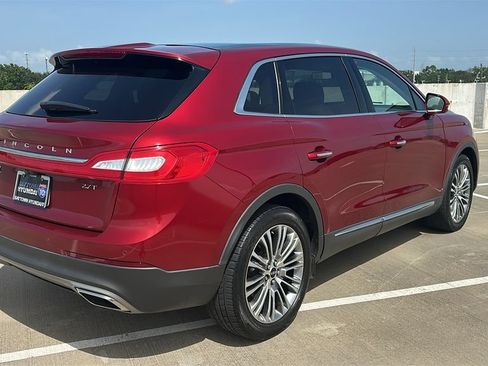 Used 2017 Lincoln MKX Reserve w/ Lincoln MKX Climate Package FWD image 15