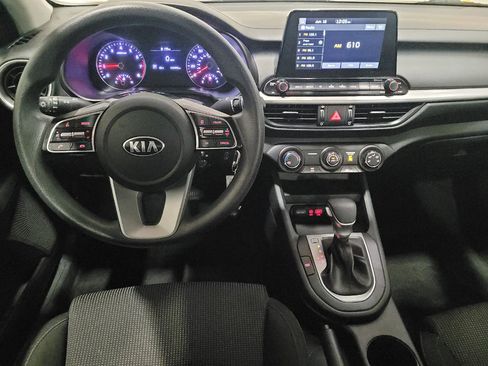 Used 2020 Kia Forte LXS FWD image 22