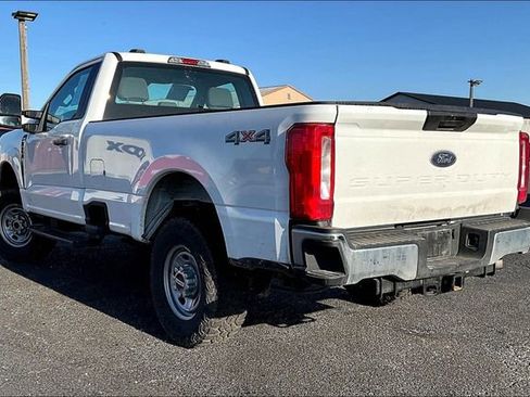Used 2025 Ford F250 XL w/ XL Off-Road Package AWD/4WD image 3