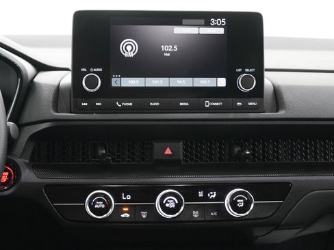 Used 2024 Honda CR-V LX image 17