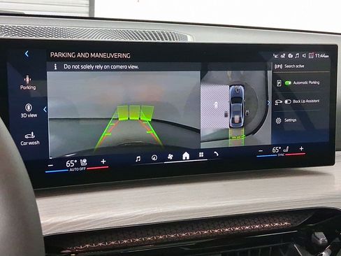 New 2026 BMW 330i Sedan w/ M Sport Package image 23