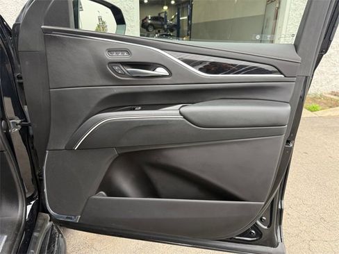 Used 2023 Cadillac Escalade ESV Sport image 25