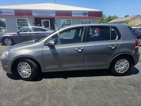 Used 2012 Volkswagen Golf 4-Door FWD image 9