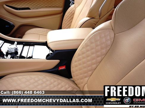 Used 2025 Jeep Grand Cherokee L Summit image 32