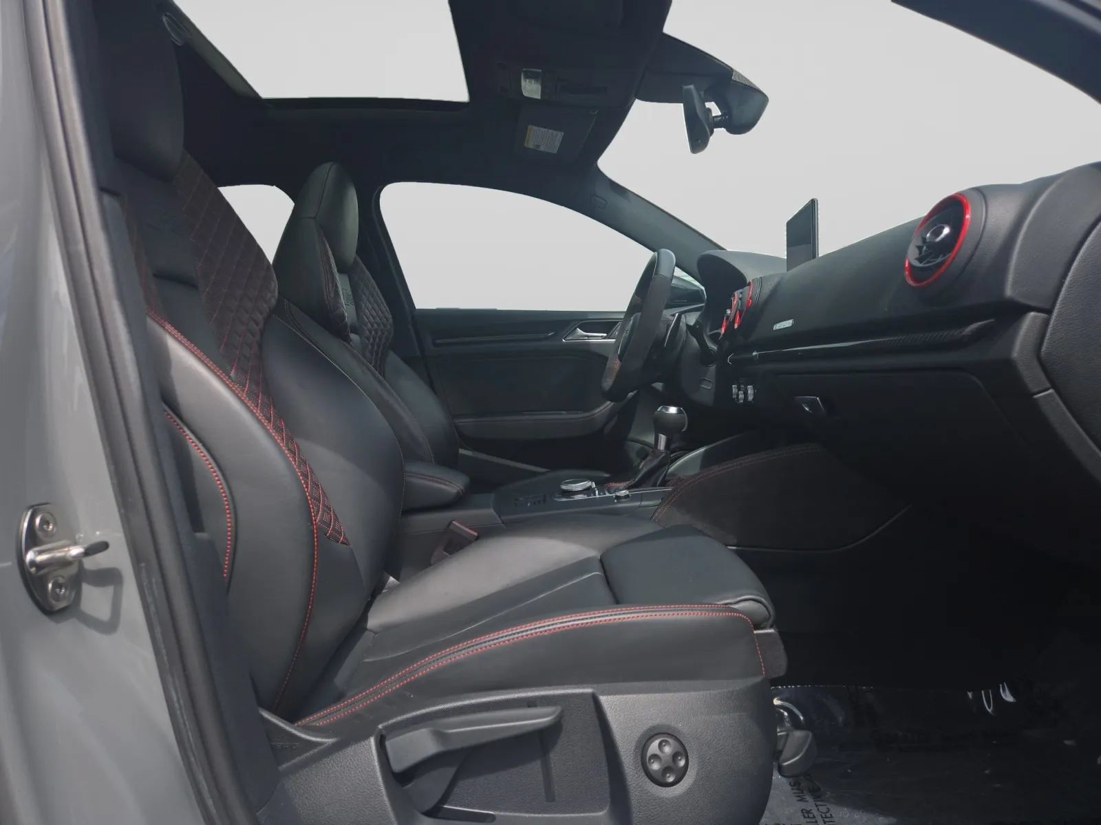Used 2020 Audi RS 3 AWD/4WD image 33