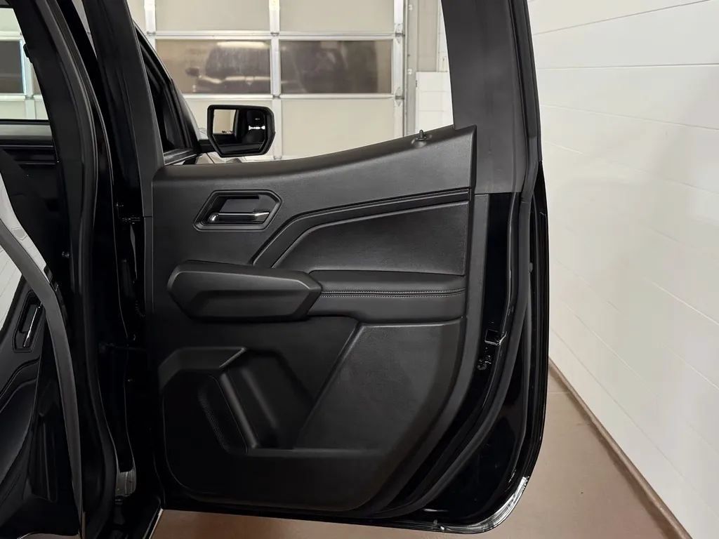 Used 2023 GMC Canyon Elevation w/ Convenience Package AWD/4WD image 35