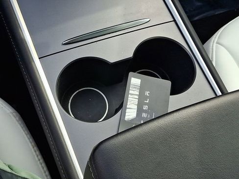 Used 2023 Tesla Model 3 Performance image 34