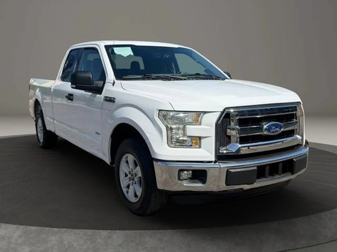 Used 2016 Ford F150 XLT w/ Equipment Group 301A Mid RWD image 4