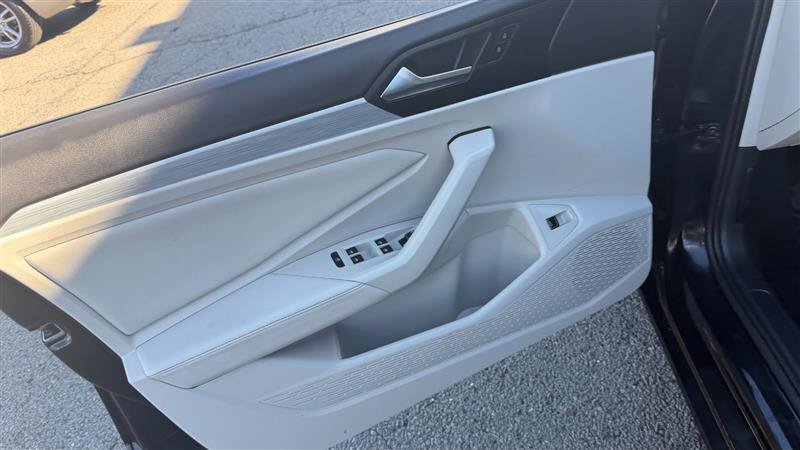 Used 2025 Volkswagen Jetta S FWD image 22