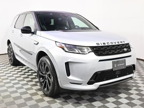 Used 2021 Land Rover Discovery Sport SE R-Dynamic image 9