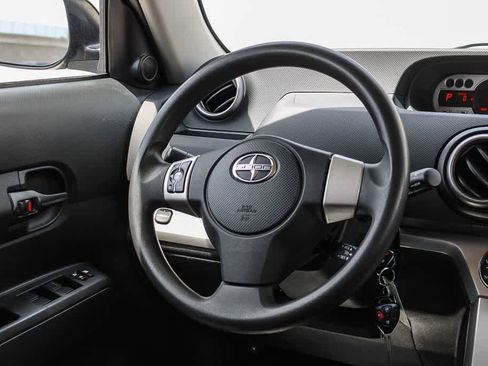 Used 2008 Scion xB FWD image 12