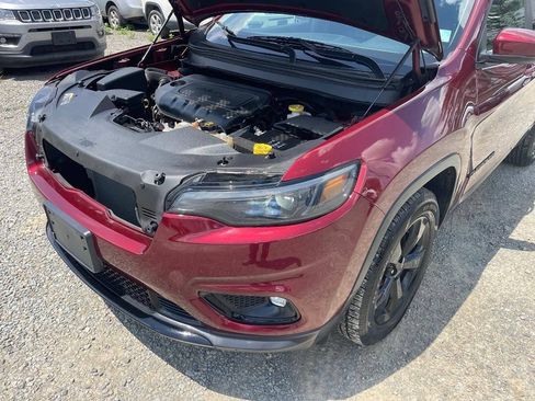 Used 2020 Jeep Cherokee Latitude Plus AWD/4WD image 24