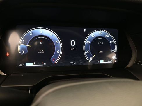 Used 2024 Jeep Grand Cherokee L Laredo image 17