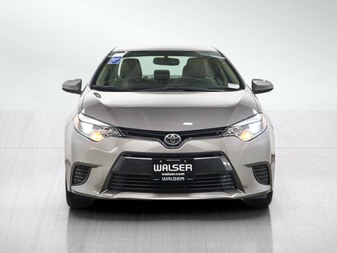 Used 2016 Toyota Corolla LE FWD image 8