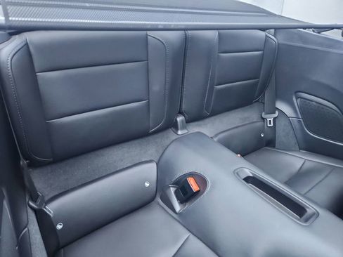 Used 2017 Porsche 911 Carrera 4S image 33