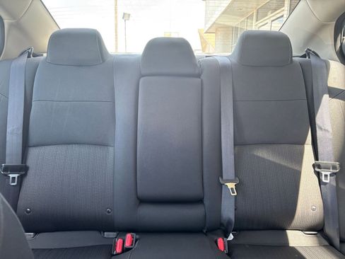 Used 2025 Nissan Altima 2.5 SV FWD image 38