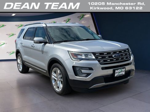 Used 2017 Ford Explorer Limited image 1