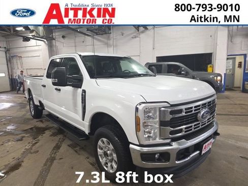 Used 2024 Ford F250 XLT image 3
