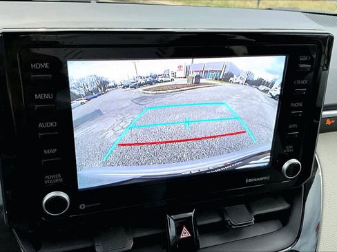 Used 2022 Toyota Corolla LE image 25