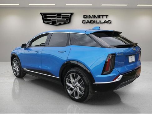 New 2026 Cadillac Optiq Luxury 1 image 3