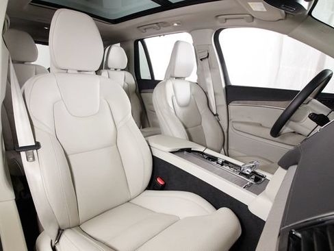 Used 2024 Volvo XC90 T8 Ultimate w/ Protection Package Premier AWD/4WD image 20