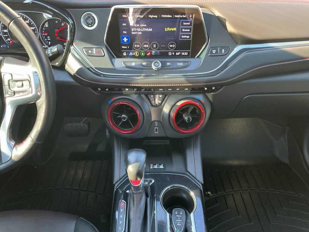 Certified 2022 Chevrolet Blazer RS w/ Enhanced Convenience Package AWD/4WD image 12