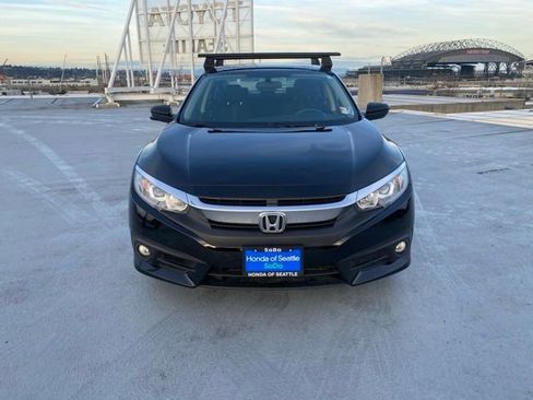Used 2018 Honda Civic EX-T image 3