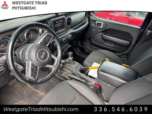 Used 2020 Jeep Gladiator Sport w/ Quick Order Package 24S AWD/4WD image 7