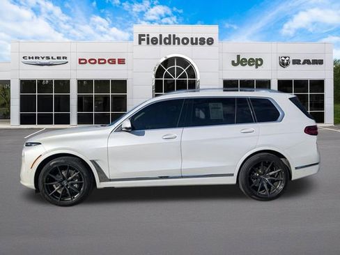 Used 2023 BMW X7 xDrive40i w/ Premium Package AWD/4WD image 16