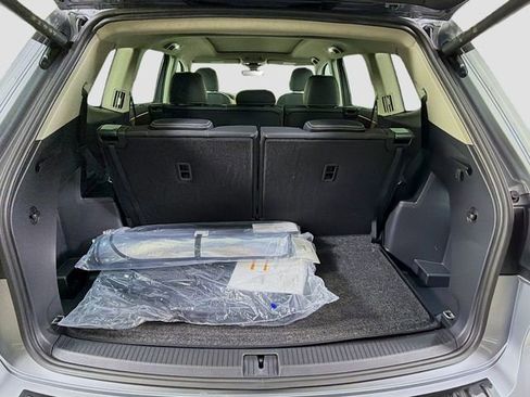 New 2026 Volkswagen Atlas SE FWD image 29