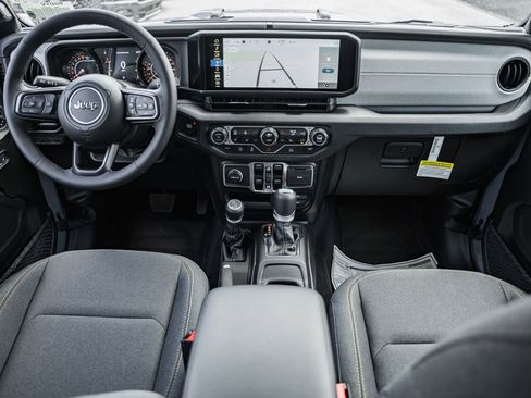 New 2025 Jeep Gladiator Sport image 23
