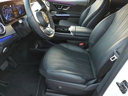 Used 2023 Mercedes-Benz EQE 500 4MATIC SUV image 12